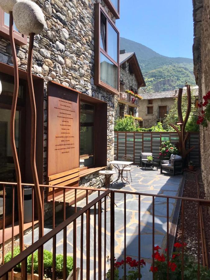 Hotel Boutique La Neu Benasque Bagian luar foto