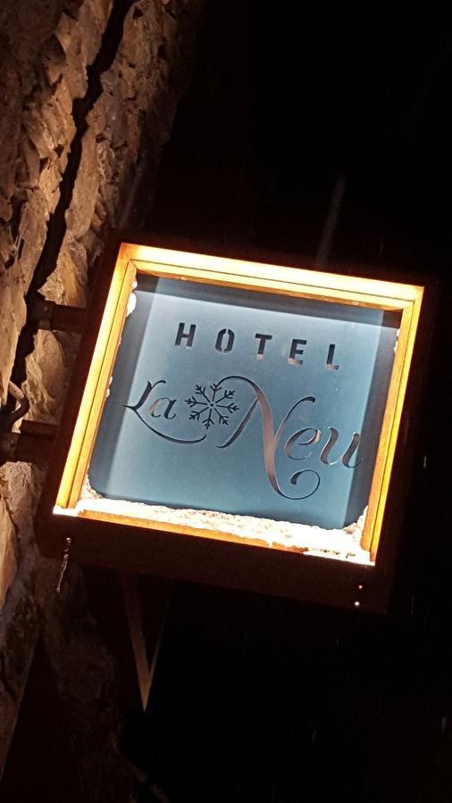 Hotel Boutique La Neu Benasque Bagian luar foto